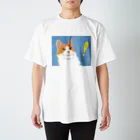 コヌイのアトリエの驚くねこ スタンダードTシャツ