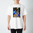 マハルキタの猫は宇宙 Regular Fit T-Shirt