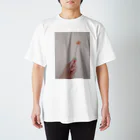 牡蠣が好きのお花 Regular Fit T-Shirt