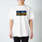 Art Baseのゴッホ / 1890 / Wheatfield with Crows / Vincent van Gogh Regular Fit T-Shirt