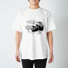 YAGIのハリネズミとおでかけ Regular Fit T-Shirt