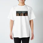 ANOTHER GLASSの3つの樽 B Regular Fit T-Shirt