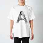 Graphic Design +αのゴシックのA Regular Fit T-Shirt