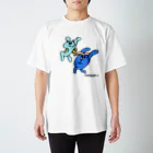 カツボン(KATZBOM)／漫画家ラッパーのネジネコとモンタナ〜ジャンプ！ Regular Fit T-Shirt