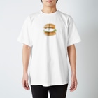 はむ汰の落書き Official Storeのぷぅ王子　ビッグぷぅバーガー(単品) Regular Fit T-Shirt