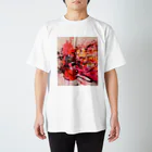 KYOKO UEMATSU  / 芸術家  植松 京子のパワーちょうちょ Regular Fit T-Shirt