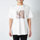 yoppiのCotton candy rabbit Regular Fit T-Shirt