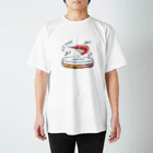 しょうろんぽうやさんのうるさいえび Regular Fit T-Shirt