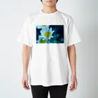 タマムシイロのお花なん スタンダードTシャツ