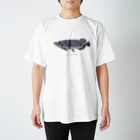 わくわく水族館のアロワナ  Regular Fit T-Shirt