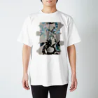 オミナエシの魚とパール Regular Fit T-Shirt