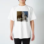 とろのとろおにくうえむき Regular Fit T-Shirt