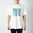 Jonathan Margaretの夏の空色。 Regular Fit T-Shirt