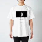 岡本なう - okamoto now -の｢空につける名前｣グッズ Regular Fit T-Shirt