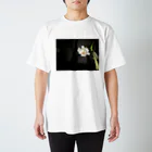 ENVY_wmのお花パフパフちゃん Regular Fit T-Shirt