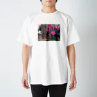 shippo artworkのShimaneⓉ『Tobisu sasanqua.1』 Regular Fit T-Shirt