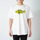 Riki Design (Okinwa Fishing style)のヒブダイ♀ Regular Fit T-Shirt