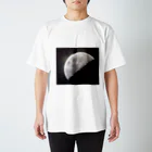 memeyagiの半月のクレーター Regular Fit T-Shirt