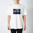 Kiwiのベリンハムの空 Regular Fit T-Shirt
