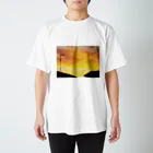 625626の黄昏 Regular Fit T-Shirt