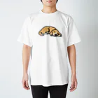 マイマイタケのぐっすりわんこ Regular Fit T-Shirt