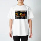 YUKI【ユメとホープ探し中】のメキシコインコ Regular Fit T-Shirt