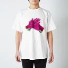 青豹の手と指輪 Regular Fit T-Shirt