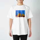 kunisakiokosunjarのおしり岩 Regular Fit T-Shirt