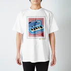 Quatre Illustrationのキャトル切手_鍵盤ハーモニカ Regular Fit T-Shirt