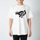 シミスカイのグレースケール Regular Fit T-Shirt