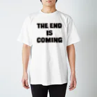 Ridiy creative designのTHE END IS COMING Regular Fit T-Shirt