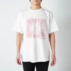 おやまくまオフィシャルWEBSHOP:SUZURI店のおやまくまバンダナ柄（ピンク） Regular Fit T-Shirt
