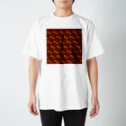 suparnaの龍　パターン　赤 Regular Fit T-Shirt