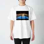 chikans3の夜のプールサイド Regular Fit T-Shirt