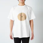 いくら丼のふえくされたポメ　薄茶 Regular Fit T-Shirt