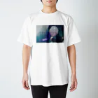 死ぬにはまだはやいの風船 Regular Fit T-Shirt