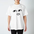 LyNMelsのシュールなおめめちゃん Regular Fit T-Shirt