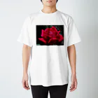 有川　弘治の薔薇 Regular Fit T-Shirt