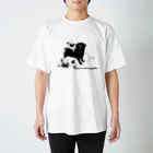 hanachobikoのコロナに負けるなパグは世界を救う Regular Fit T-Shirt