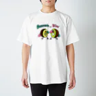 AVOCADO FAMILYのアボカドvsキウィ スタンダードTシャツ