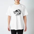 紫咲うにのおうむがい （モノクロ） Regular Fit T-Shirt