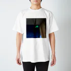 FARBUNGのViDeO Regular Fit T-Shirt