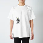 yuccoloのアメフトラビットモノクロ Regular Fit T-Shirt
