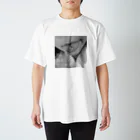 GiFTedの処女ビッチズ Regular Fit T-Shirt