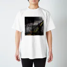 リトロックのせせらぎの街 Regular Fit T-Shirt