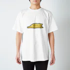 アンダーザパインの寝コ Regular Fit T-Shirt