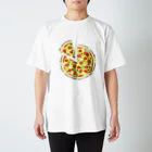 溝呂木一美のお店のピザ Regular Fit T-Shirt