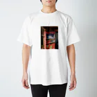 はおはおこーひーの自動販売機 Regular Fit T-Shirt