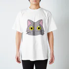 かわいいもののおみせ　いそぎんちゃくのお魚くわえた灰猫 スタンダードTシャツ
