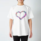 LalaHangeulのカラフルなサランヘヨでハートを描きました Regular Fit T-Shirt